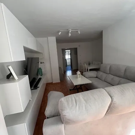 Moderno Recien Reformado Apartment